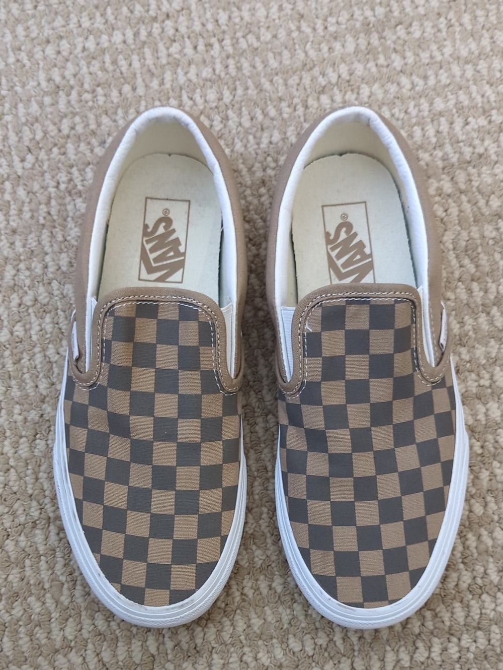 NWOT Vans Classic Slip-on Checkerboard Sneakers